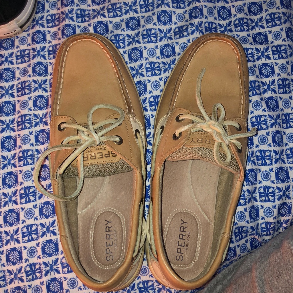 Sperrys!!